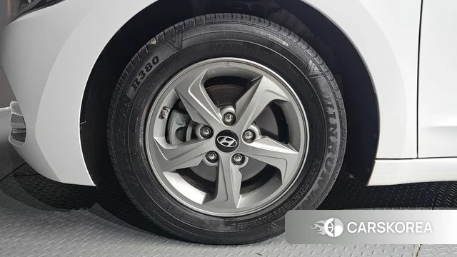 Hyundai Avante AD id 4587391 из Кореи 15