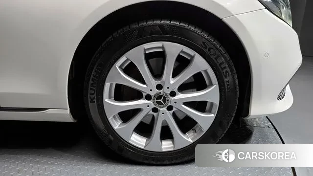 Mercedes-Benz E-Class W213 id 3265036 из Кореи 15