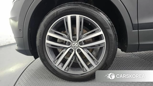 Volkswagen Tiguan Allspace id 4625399 из Кореи 30