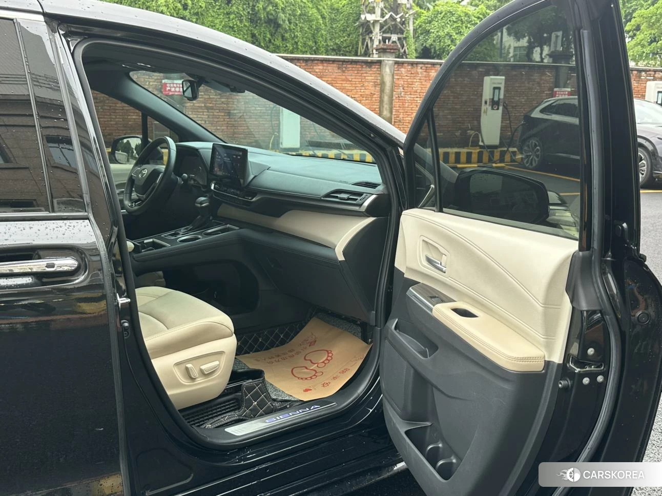 Toyota Sienna id 4514014 из Китая 12
