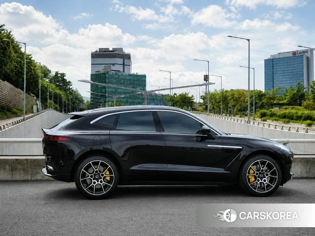 Aston Martin DBX id 4488324 из Кореи 15