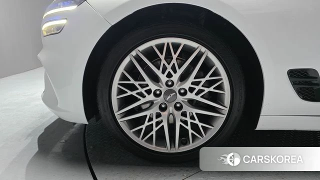 Genesis The New G70 id 3806461 из Кореи 15