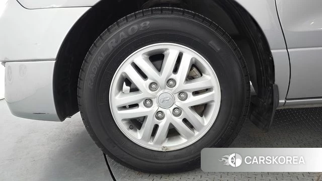 Hyundai The New Grand Starex id 4638325 из Кореи 25