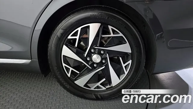 Hyundai The New Grandeur IG Hybrid id 2713833 из Кореи 15