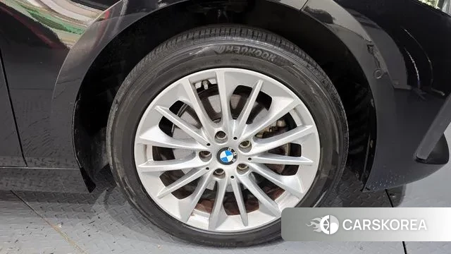 BMW 1 Series (F40) id 3269164 из Кореи 15