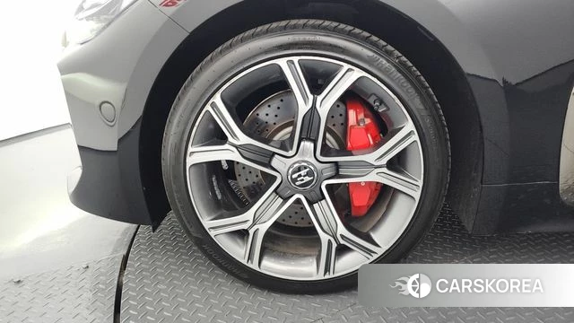Kia Stinger id 4339660 из Кореи 32