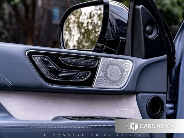 Lincoln Navigator id 4253935 из Китая 13