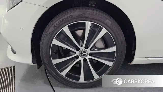 Mercedes-Benz E-Class W213 id 3264368 из Кореи 15