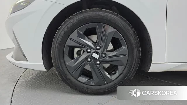 Hyundai Avante (CN7) id 3551056 из Кореи 15