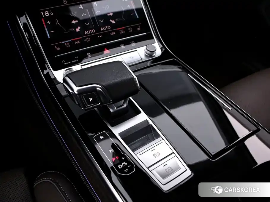 Audi A8 id 4654420 из Китая 13