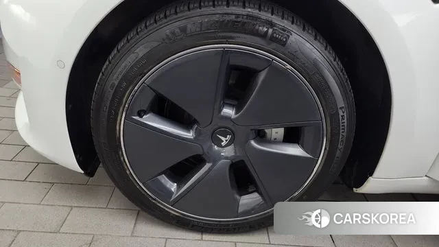 Tesla Model 3 id 3094304 из Кореи 15
