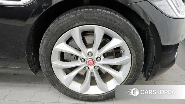 Jaguar XF (X260) id 3076597 из Кореи 15