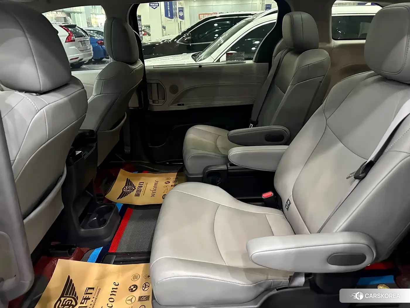 Toyota Granvia id 4622519 из Китая 27