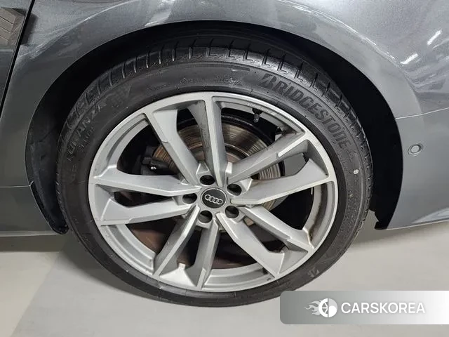 Audi A7 (4K) id 3044576 из Кореи 15