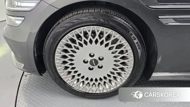 Genesis G80 (RG3) id 3732272 из Кореи 15