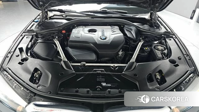 BMW 5 Series (G30) id 3801239 из Кореи 15