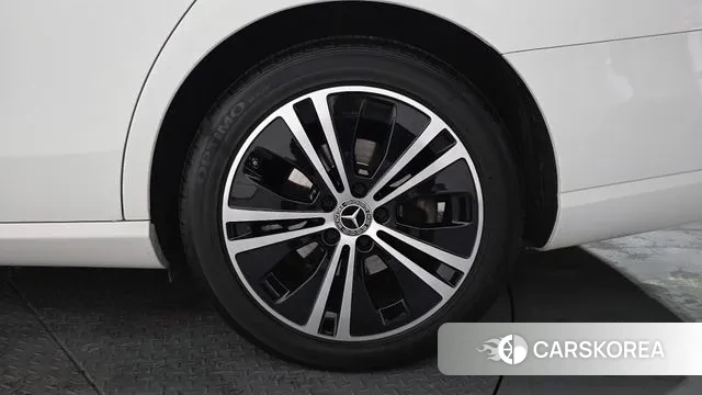 Mercedes-Benz E-Class W213 id 3686362 из Кореи 15