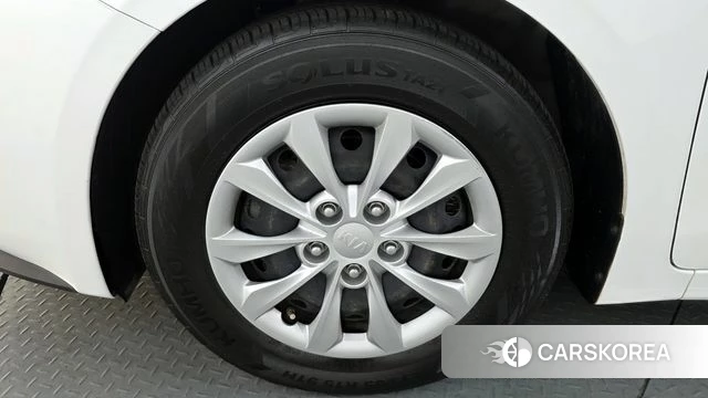 Kia Come New K3 id 3852884 из Кореи 15