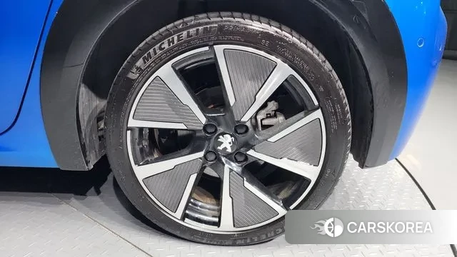Peugeot e-208 second Generation id 3555766 из Кореи 15