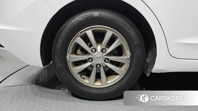Hyundai The New Avante AD id 4568398 из Кореи 15
