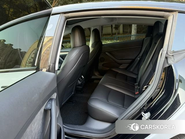 Tesla Model 3 id 4209760 из Китая 13