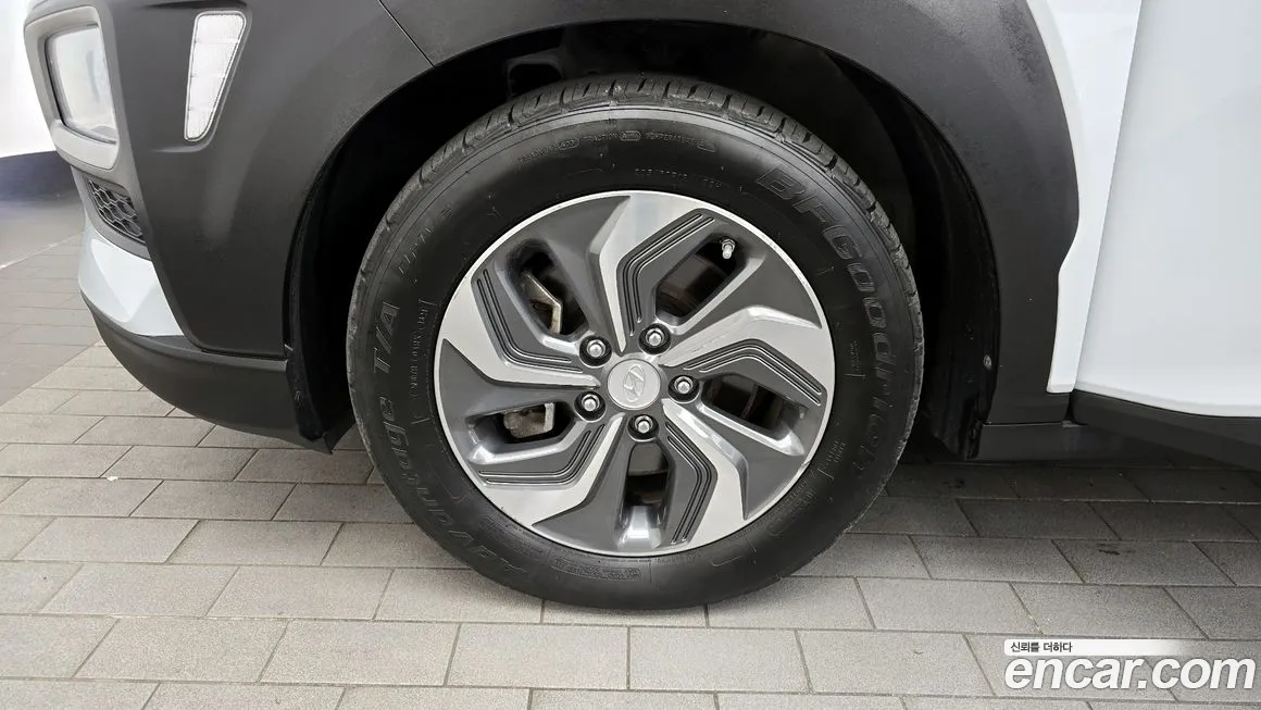 Hyundai Kona Hybrid id 1970429 из Кореи 15