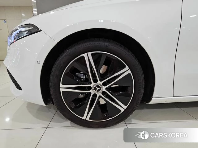 Mercedes-Benz A-Class W177 id 4442465 из Кореи 15