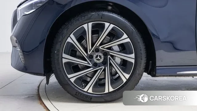 Mercedes-Benz E-Class W214 id 2938920 из Кореи 12