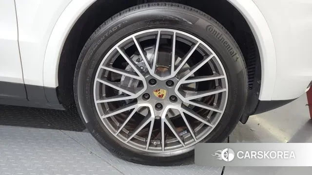 Porsche Cayenne (PO536) id 3660271 из Кореи 15