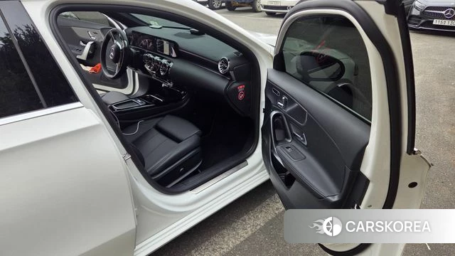 Mercedes-Benz A-Class W177 id 4186083 из Кореи 15