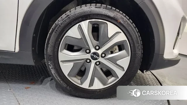 Kia Niro Plus id 3740481 из Кореи 15