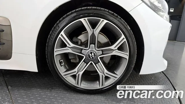 Kia Stinger id 2946374 из Кореи 15