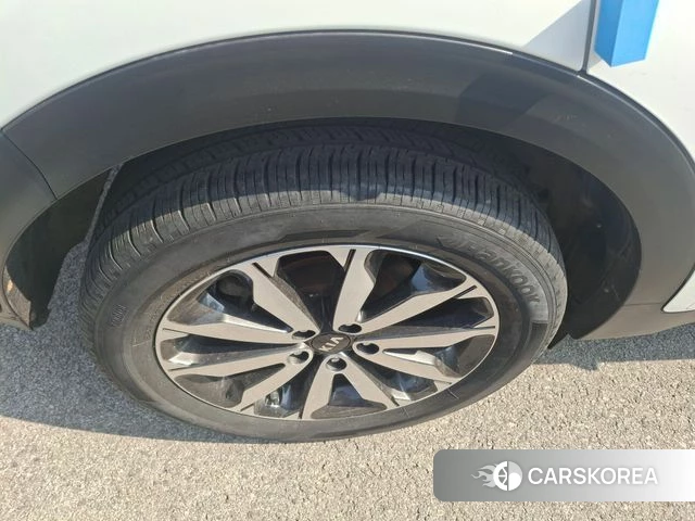 Kia Sportage The Bold id 3829278 из Кореи 14