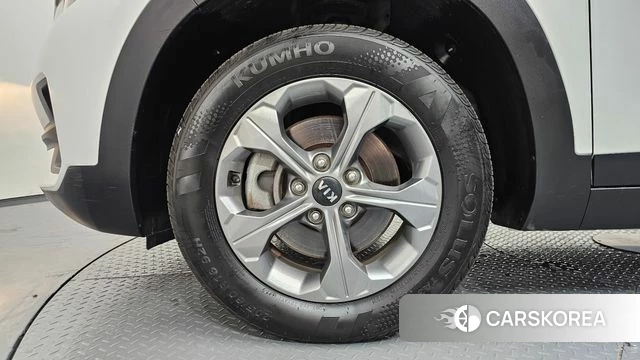 Kia Seltos id 4717296 из Кореи 26