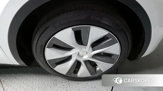 Tesla Model Y id 3680543 из Кореи 15