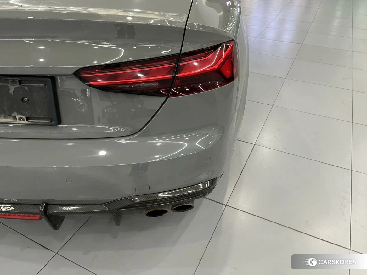 Audi S5 id 4479609 из Китая 10