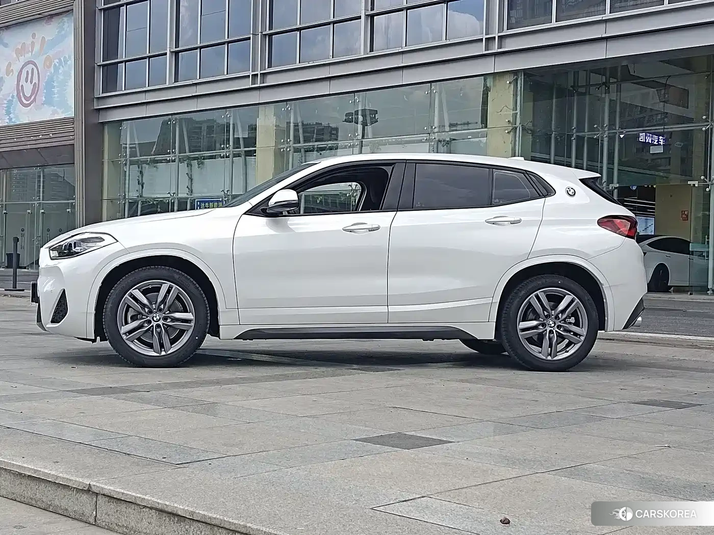 BMW X2 id 4514379 из Китая 10