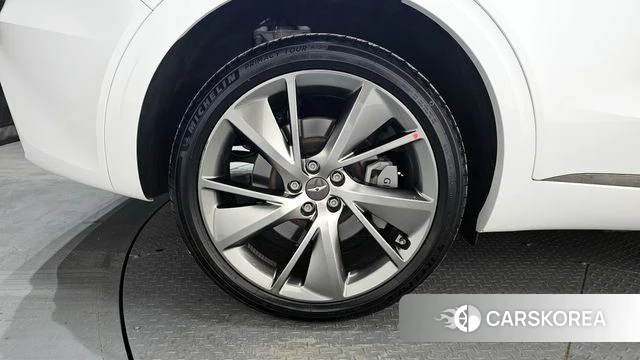 Genesis GV70 id 3897248 из Кореи 15