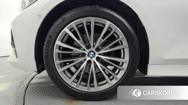 BMW 3 Series (G20) id 4636890 из Кореи 15