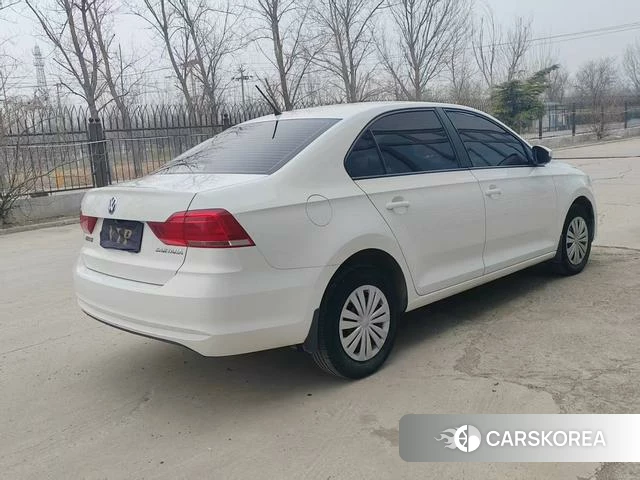 Volkswagen Santana 2023 Белый из Китая, фото 5