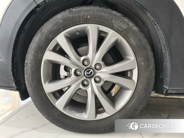 Mazda CX-30 id 3908802 из Китая 22