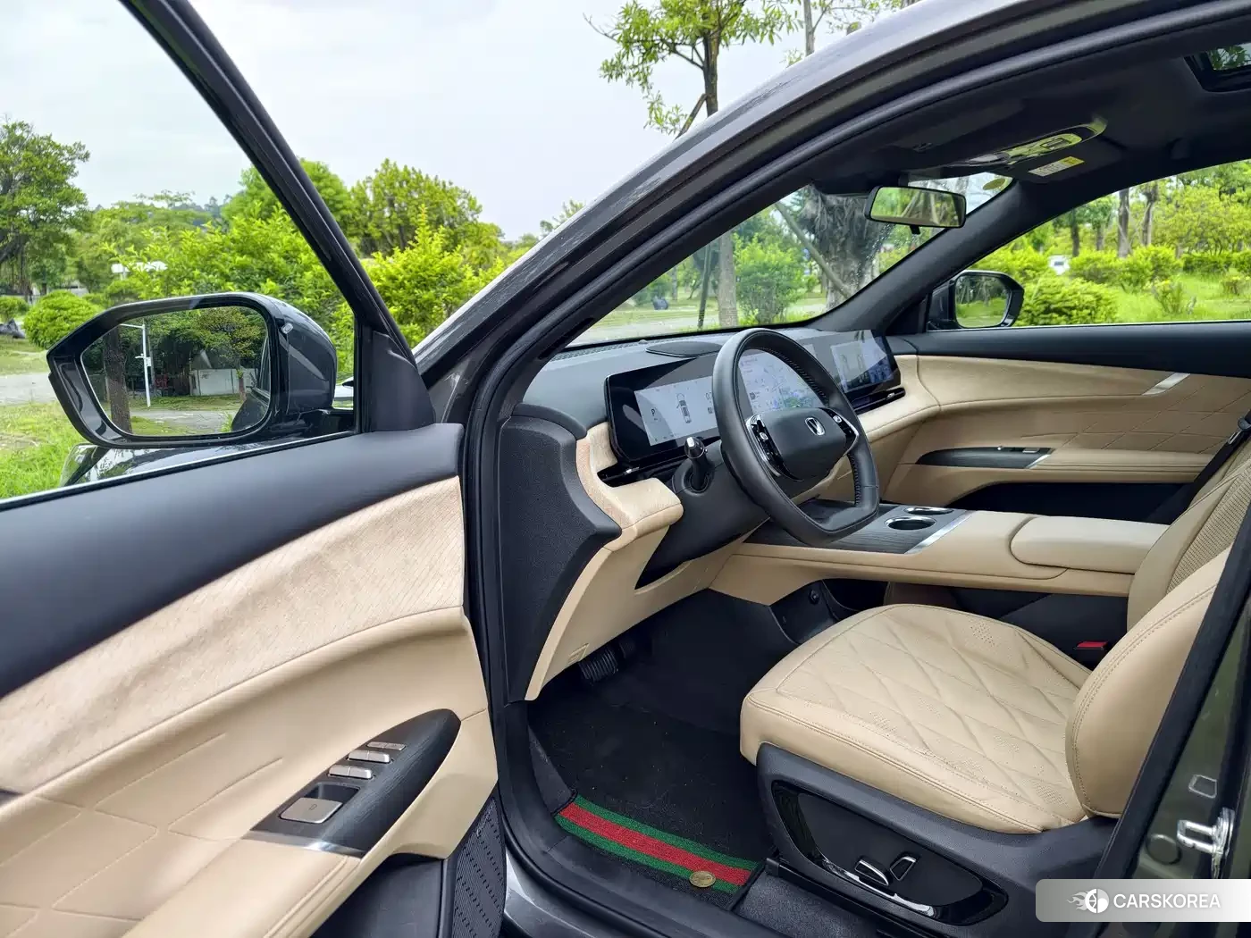 Chang'an Changan CS75PLUS id 4576916 из Китая 30