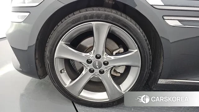 Genesis G80 (RG3) id 3282997 из Кореи 15