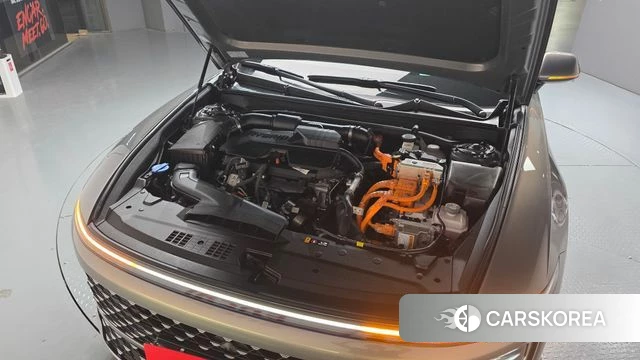 Hyundai Grandeur Hybrid (GN7) id 4456335 из Кореи 30