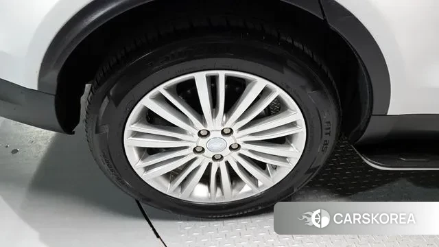 Land Rover Discovery 5 id 3433617 из Кореи 15