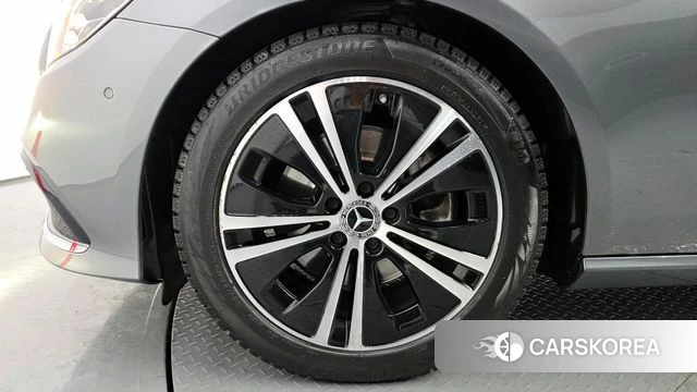 Mercedes-Benz E-Class W213 id 3954467 из Кореи 15