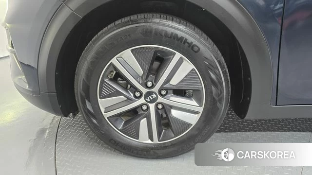 Kia The New Niro id 4794092 из Кореи 15
