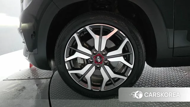 Kia Seltos id 4754409 из Кореи 15