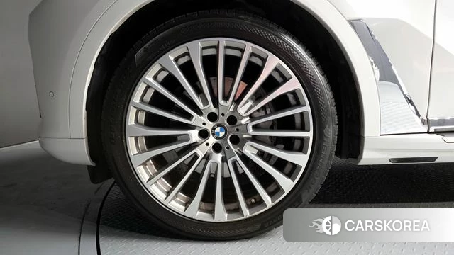 BMW X7 (G07) id 3910508 из Кореи 15