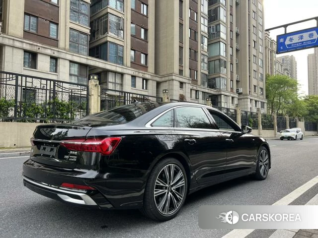 Audi A6L 2023 Черный из Китая, фото 6